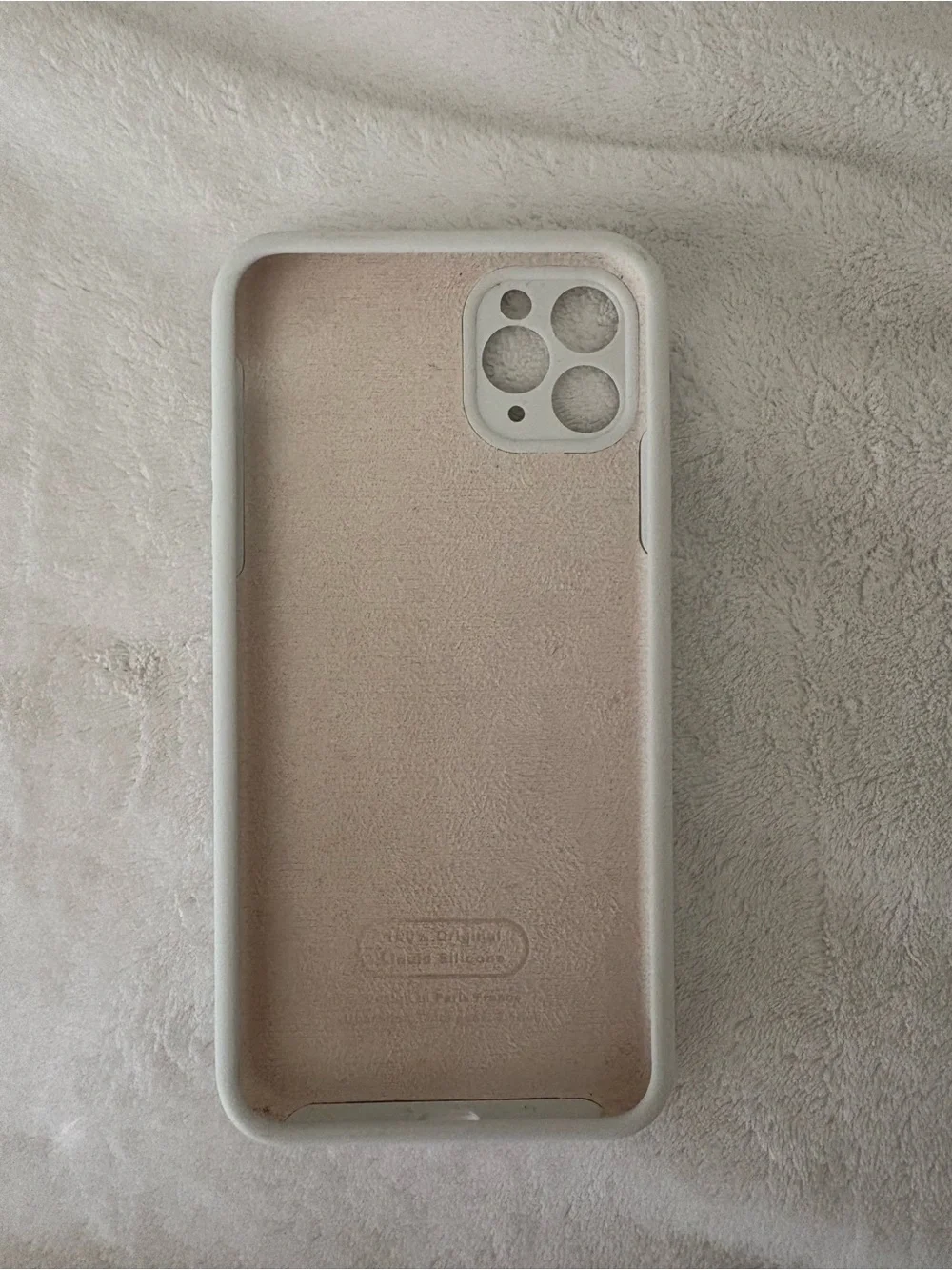 White Silicone 11ProMax iPhone Case